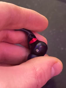 Beats Studio Buds Right Earbud Not Working