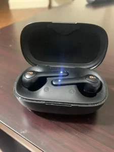 Soundcore Liberty Air 2 pro right earbud not working